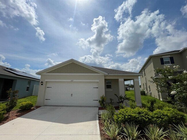 Building Photo - 1107 Cascade Dr