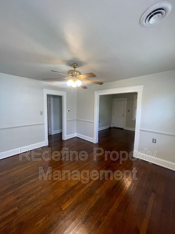 Building Photo - 1310 Lynhaven Ave