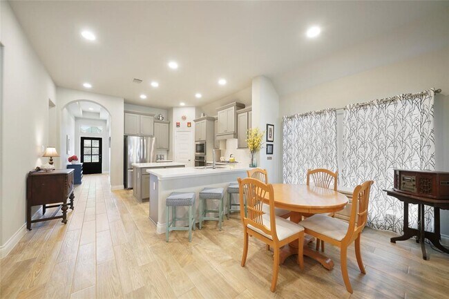 Foto del edificio - 14947 Scarlet Branch Dr