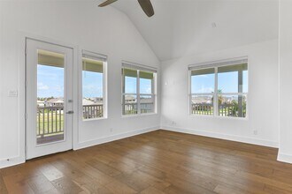 Building Photo - 4006 Fort Bend Dr