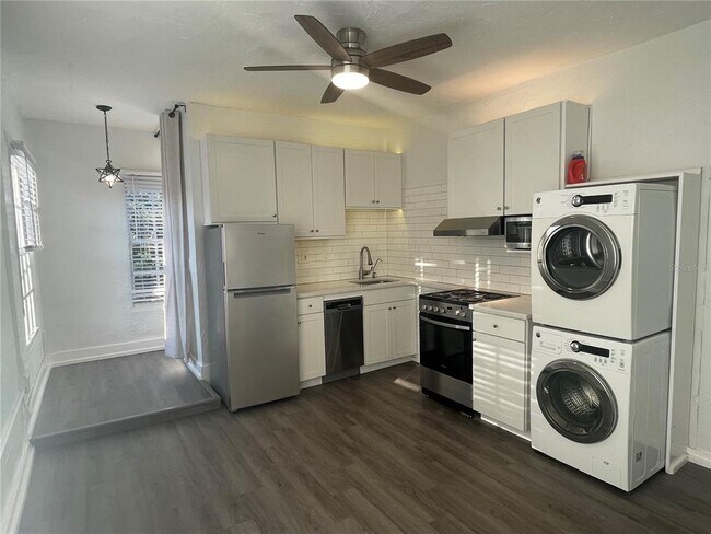 Foto del edificio - 2305 W Texas Ave