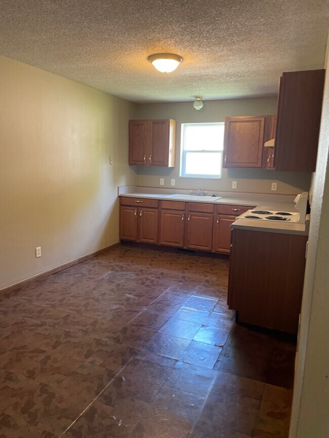 Cocina - 2209 Roma Ln