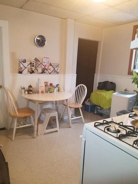 Foto del edificio - 109 Pearson Rd