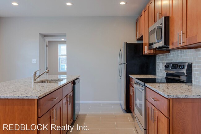 Building Photo - 4 br, 2 bath House - 7143 Louise st