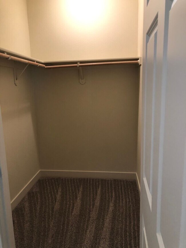 Interior Photo - Luxe Ripon Apartments