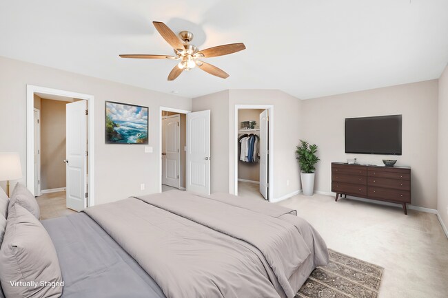 Foto del edificio - Modern Elegance in Brightleaf: 3-Bedroom Townhouse with Amenities Galore