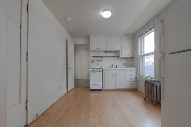 Foto del edificio - 146 E Gorham St