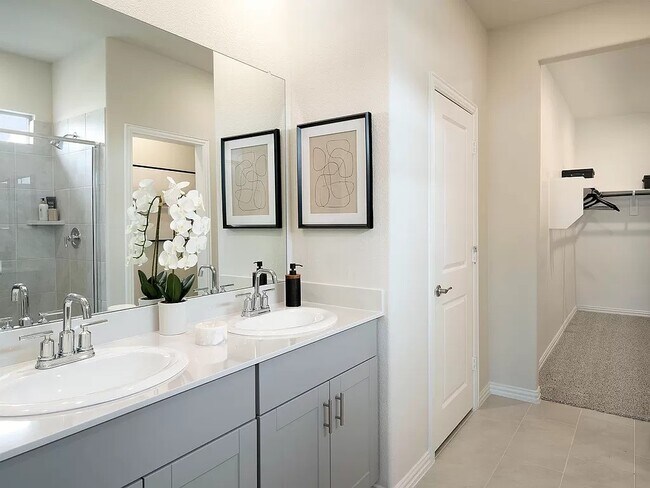 Retreat in the primary bathroom. - 1509 Wind Springs Dr