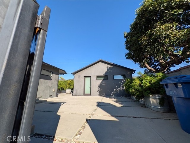 Building Photo - 6521 W 87th St