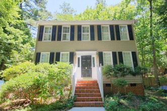 Building Photo - 3201 Stanford Dr