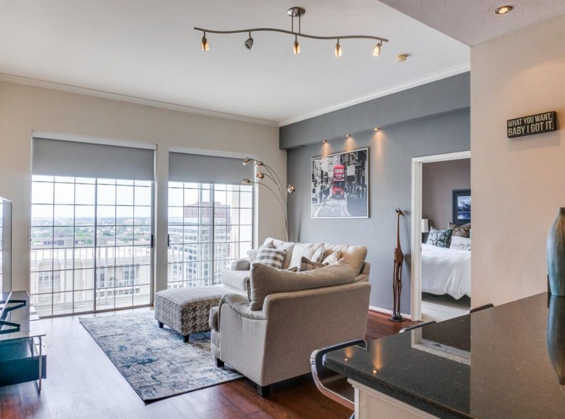 3225 Turtle Creek Blvd, Dallas, TX 75219 Condo for Rent in Dallas, TX