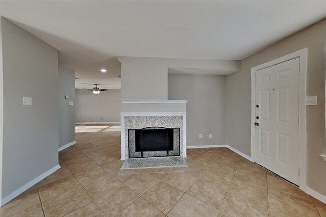 Building Photo - 3834 Brighton Springs Ln