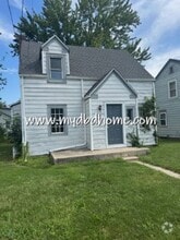 Building Photo - 1419 Baxter St