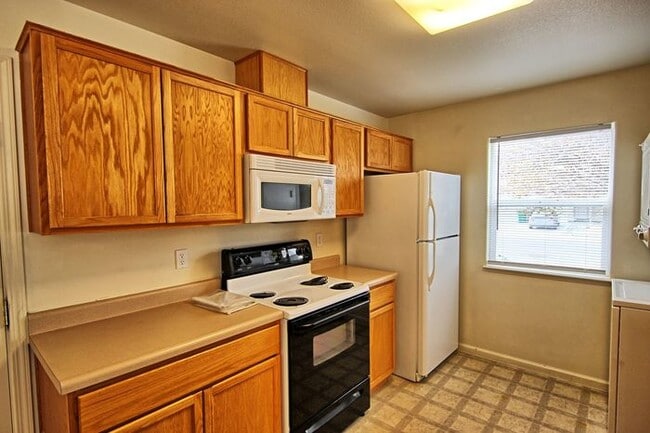 Building Photo - 725 Starlite Dr