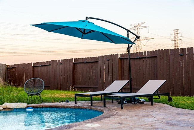 Foto del edificio - 3203 Hawkins Glen Ln