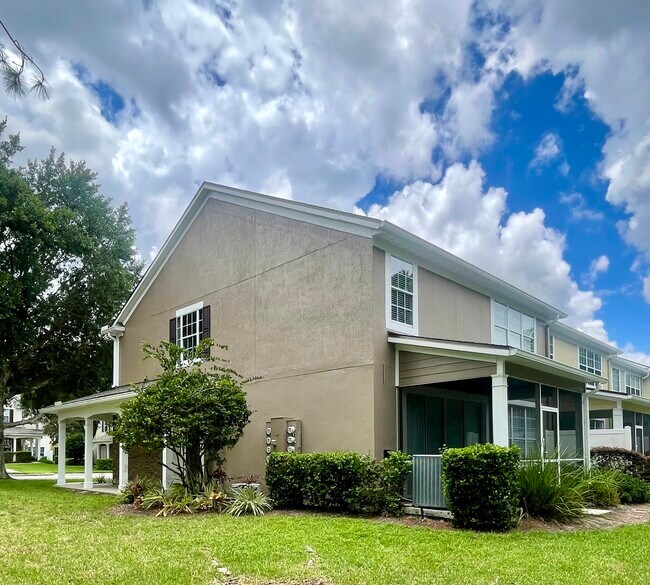 Building Photo - 6493 May Tree Ct