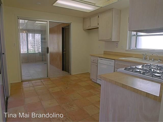 Building Photo - 29851 Wisteria Valley Rd