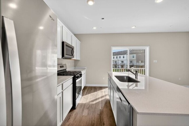 Photo - 15006 General Lafayette Blvd House