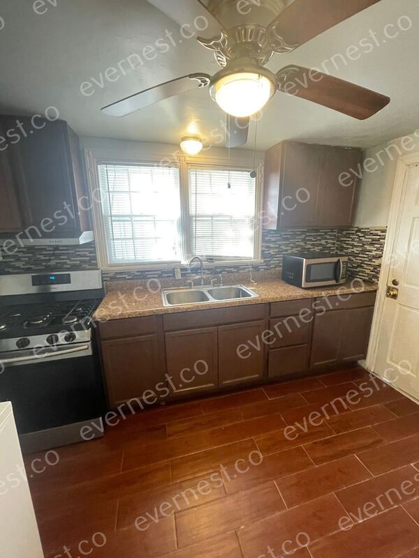 Foto principal - 4814 Chamberlayne Ave