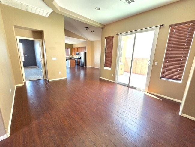 Foto del edificio - 3 Bedroom Single Story in Providence Gated Community