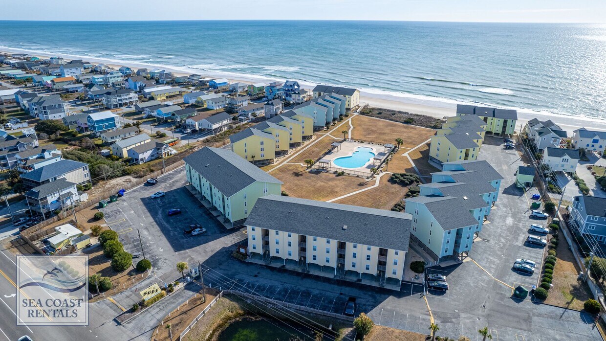 918 N New River Dr Unit 1, Surf City, NC 28445 Room for Rent in Surf