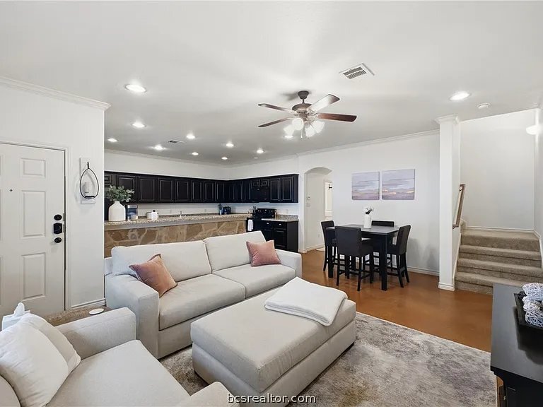 Photo - 3221 Papa Bear Dr (College Station, TX)