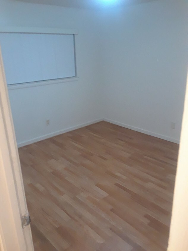 Primary Photo - 3101 Truax Ct