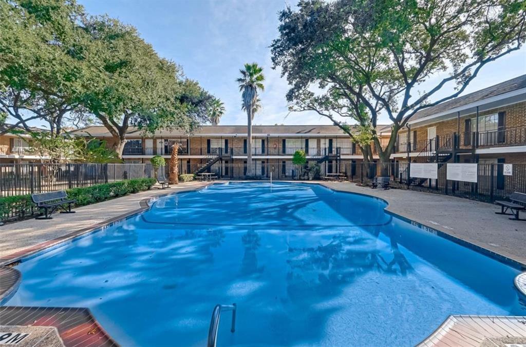 Foto principal - 6405 Westward St