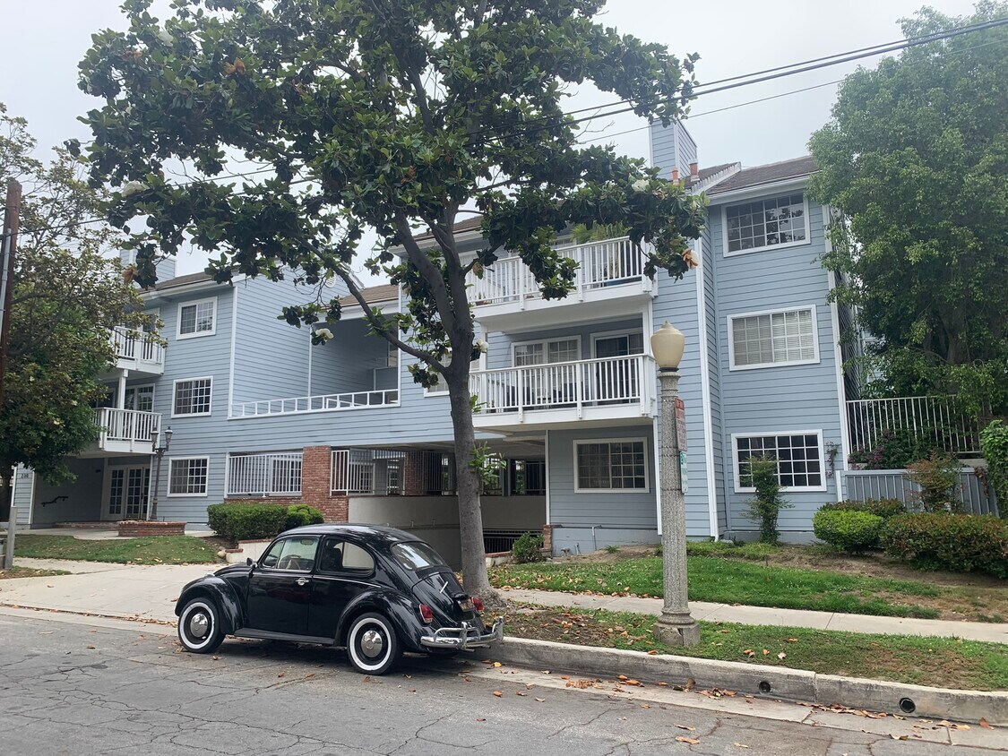 230 S Madison Ave Unit 207, Pasadena, CA 91101 Condo for Rent in
