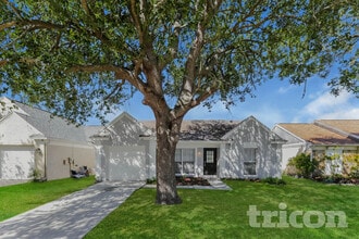 Building Photo - 4051 Forecast Dr