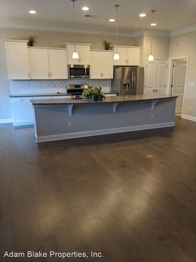 Building Photo - 3 br, 2 bath House - 3680 Summer Haven Drive