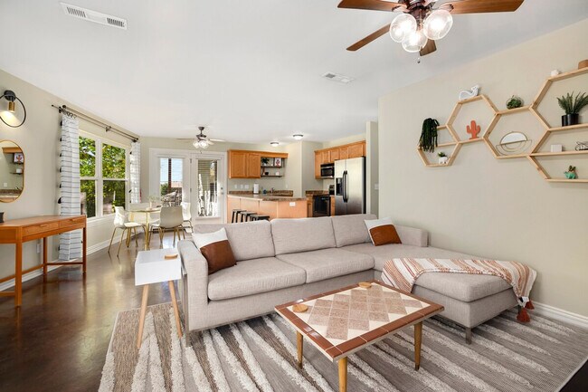 Foto del edificio - 431 W Patricia Ln