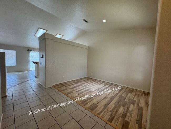 Foto del edificio - charming 3+2 in Lancaster