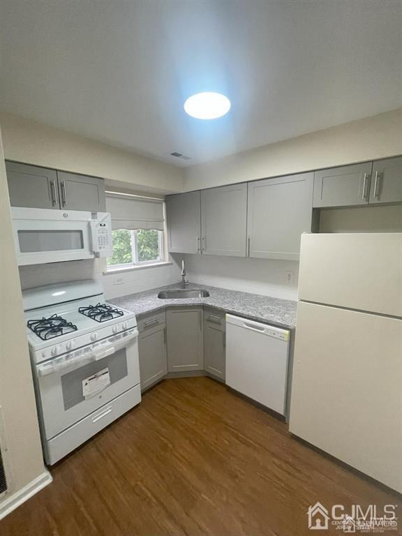 1406 Sabrina Ln, Piscataway, NJ 08854 Condo for Rent in Piscataway