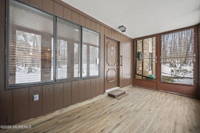 Foto del edificio - 110 Amberly Dr