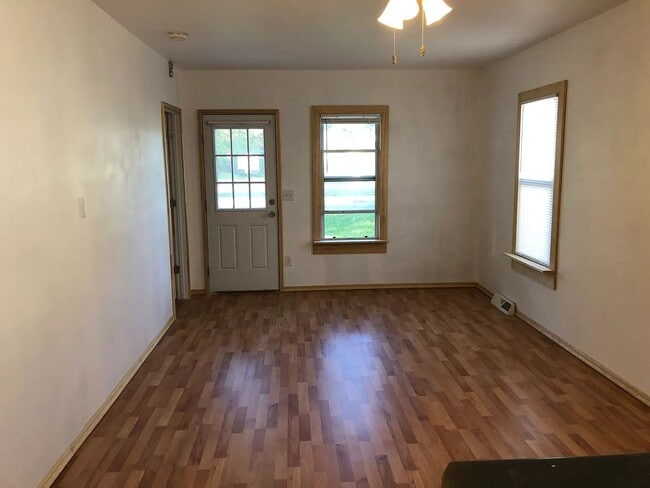 Foto del edificio - Charming 2 Bed, 1 Bath Home in Saint Anthony!