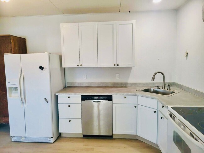 Foto del edificio - 312 E Electric St