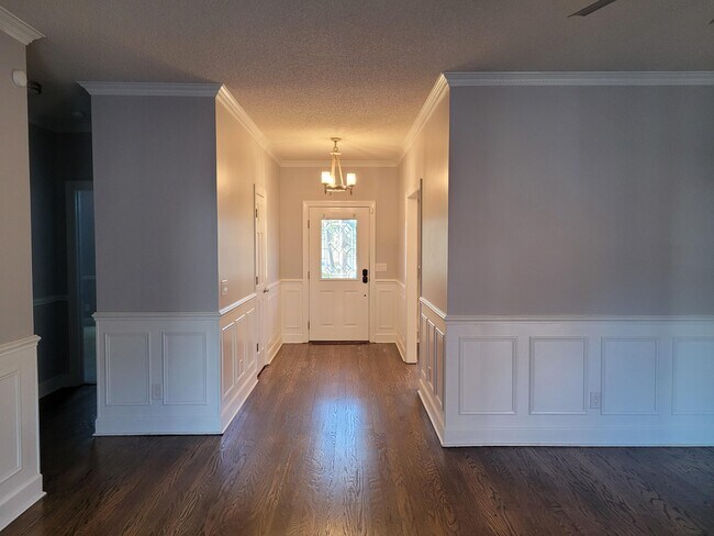 Foto del edificio - 850 Torrey Pines Dr