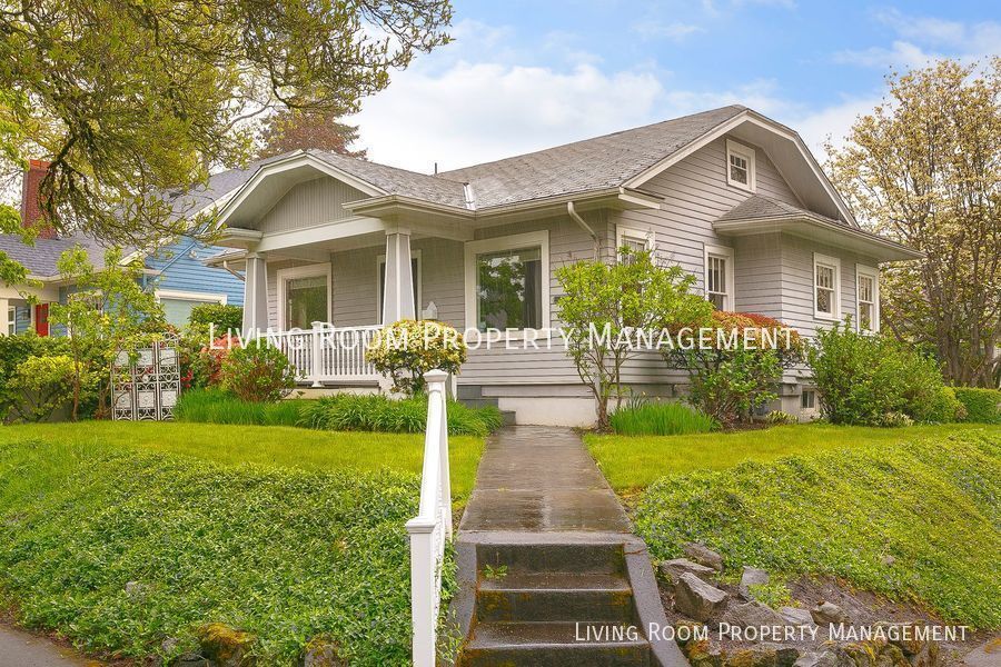 Primary Photo - Charming Updated Craftsman w/ Finished Bas...