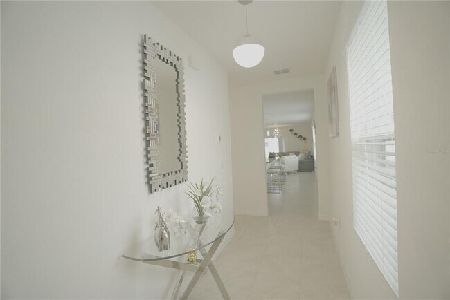 Building Photo - 2265 Tay Wes Dr