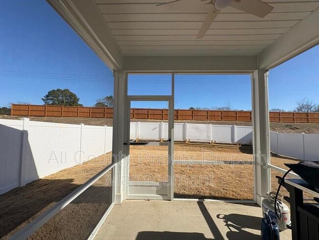 Building Photo - 154 S Finley Lndg Pkwy