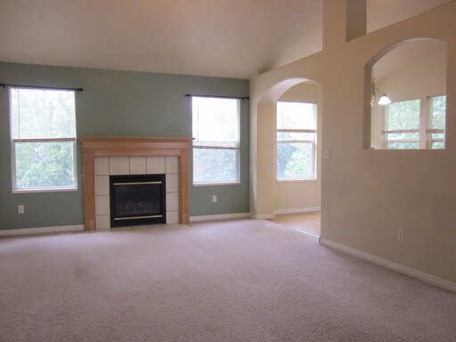 Building Photo - 708 E Grand Cayman Dr