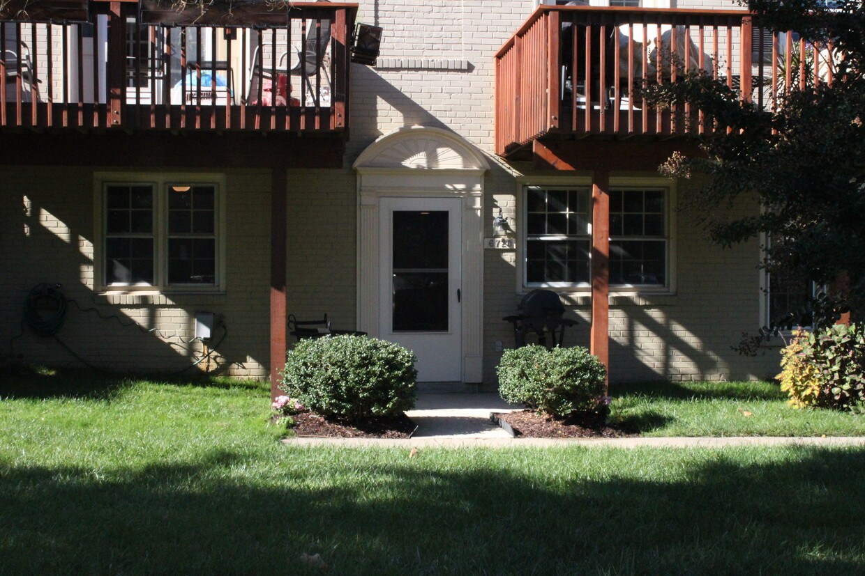 Primary Photo - 6720 Offutt Ln