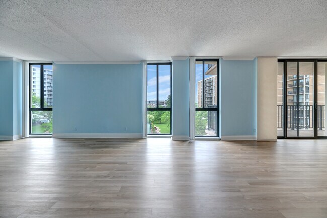 Foto del edificio - 6800 Fleetwood Rd