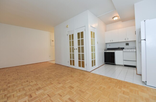 Foto del edificio - Spacious & Bright Junior 1 Bedroom at River Place East