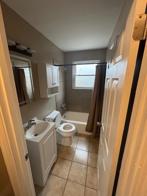 Baño - 3341 Parkcrest Ln