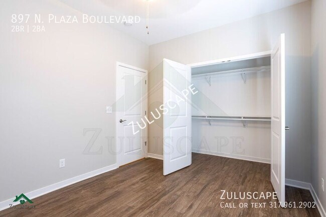 Foto del edificio - 897 North Plaza Drive