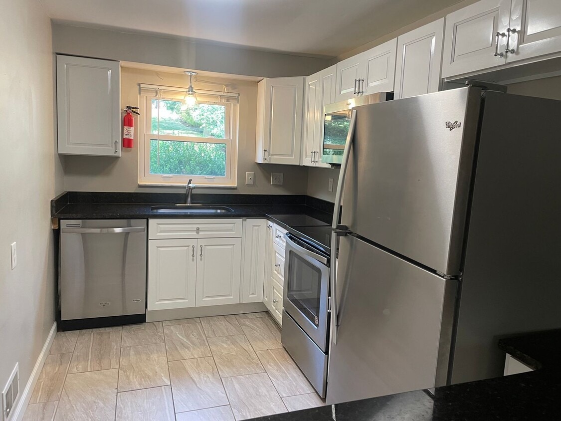 Photo - 7401-7403 Brighton Rd