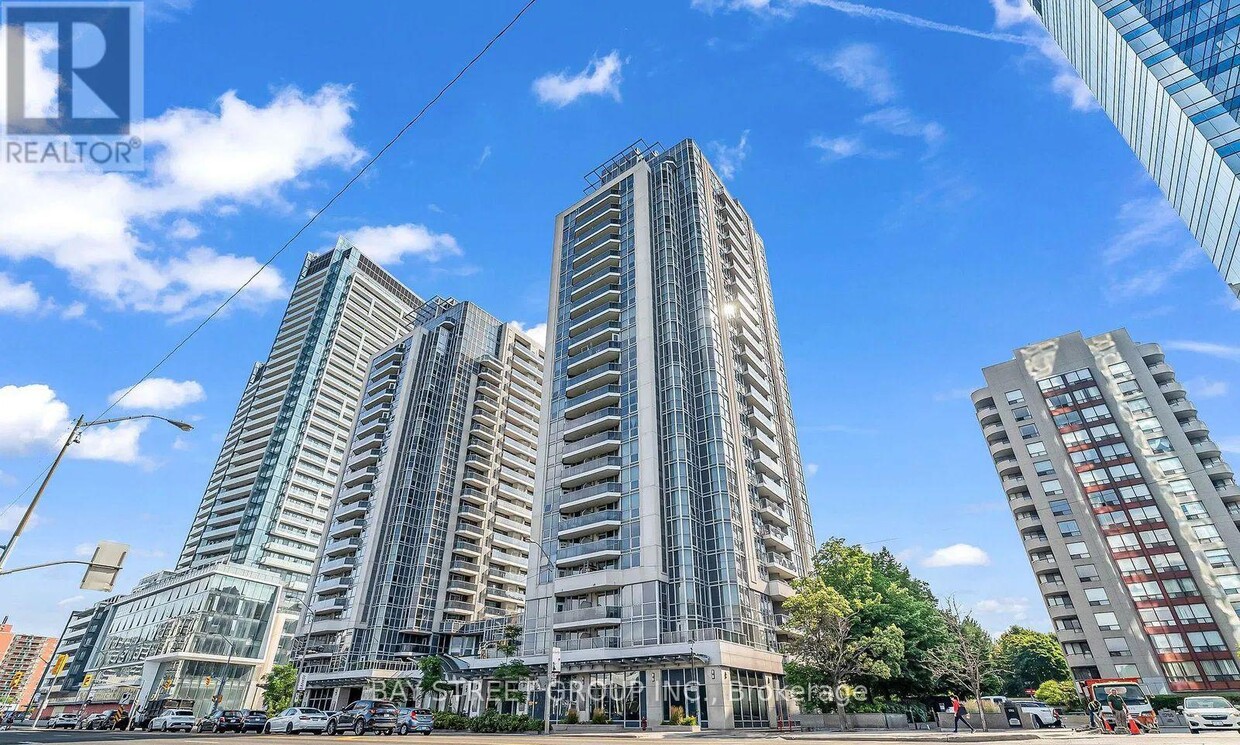 Primary Photo - 5791 Yonge St