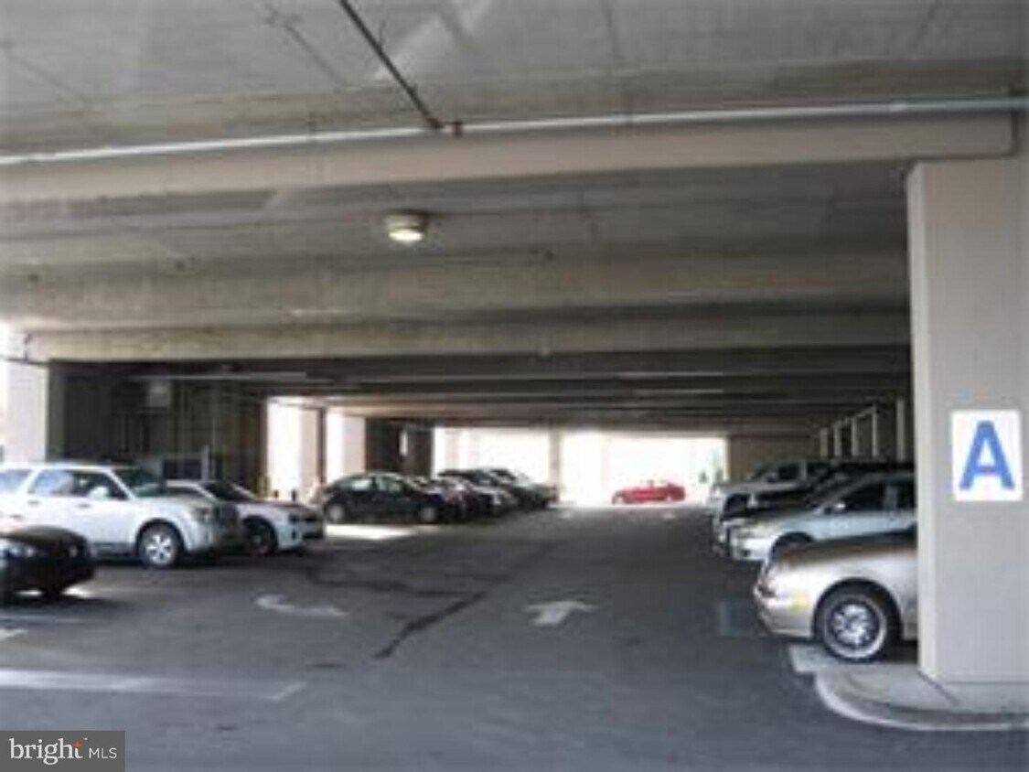 Foto del edificio - 901 N Penn St